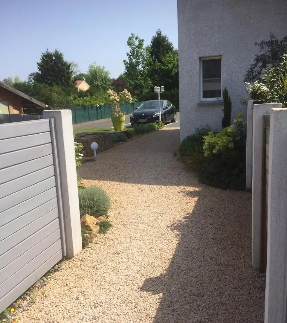 Les Gites Cherois Belle Maison Grande Capacite D'Accueil Les Cheres